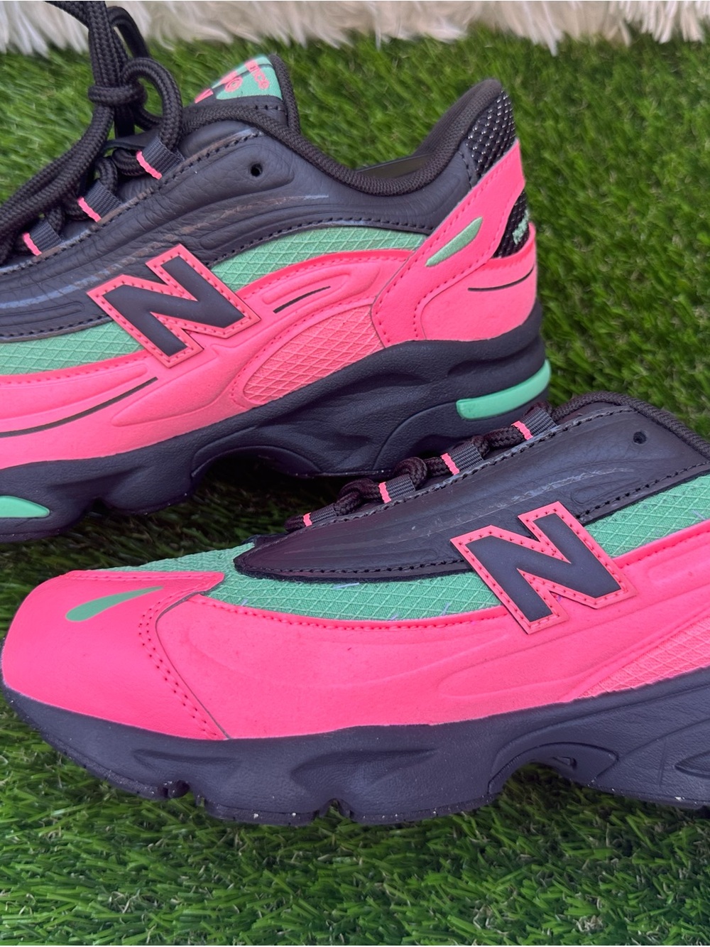New Balance Kids Neon Pink & Mint Green Athletic Sneakers